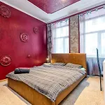 Fancy Private Student's Rooms- Late Check Out 公寓 里加