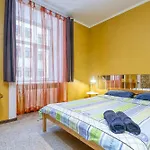 Fancy Private Student's Rooms- Late Check Out