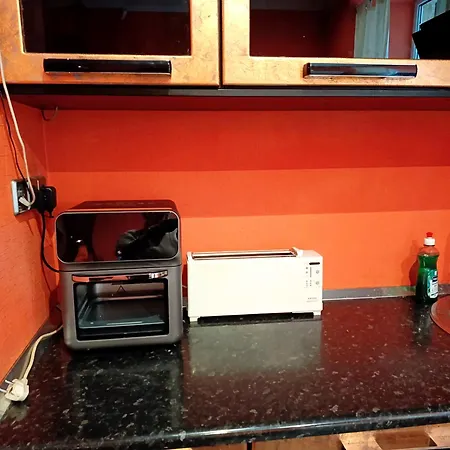 Fancy Private Student's Rooms- Late Check Out *
