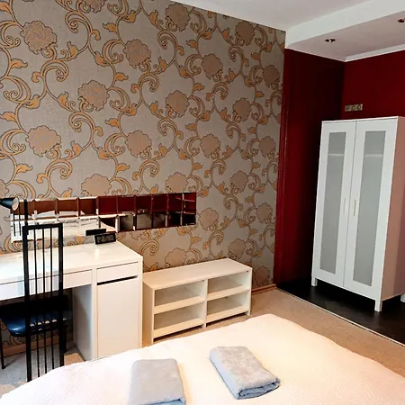 Fancy Private Student's Rooms- Late Check Out شقة *